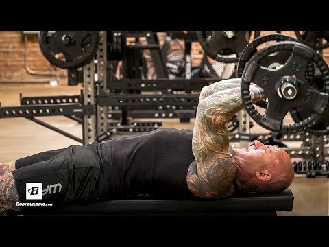 How To Do The Lying Triceps Extension Exercise | Jim Stoppani, Ph.D.