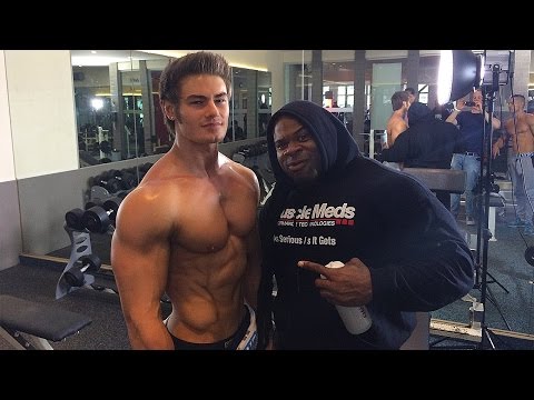 IFBB Pro Bodybuilder Kai Greene Chest Workout w/ Pro Mens Physique Jeff Seid &amp; Alon Gabbay