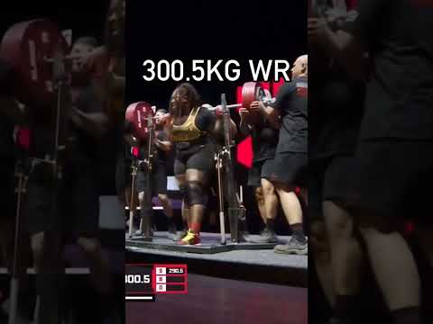 Heaviest female squat ever 662lbs at Sheffield for Sonita Muluh #squat #powerlifting #ipf #power